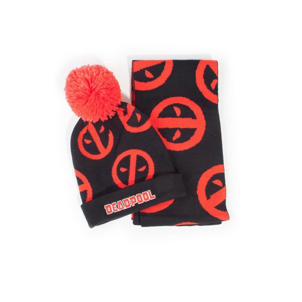 Marvel Deadpool Scarf and Hat  