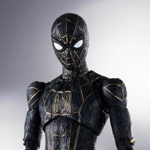 Spiderman Black & Gold Suit SH Figuarts Spiderman No Way Home Marvel Comics 