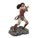 Figura Wonder Woman Bracelets DC Comics Gallery